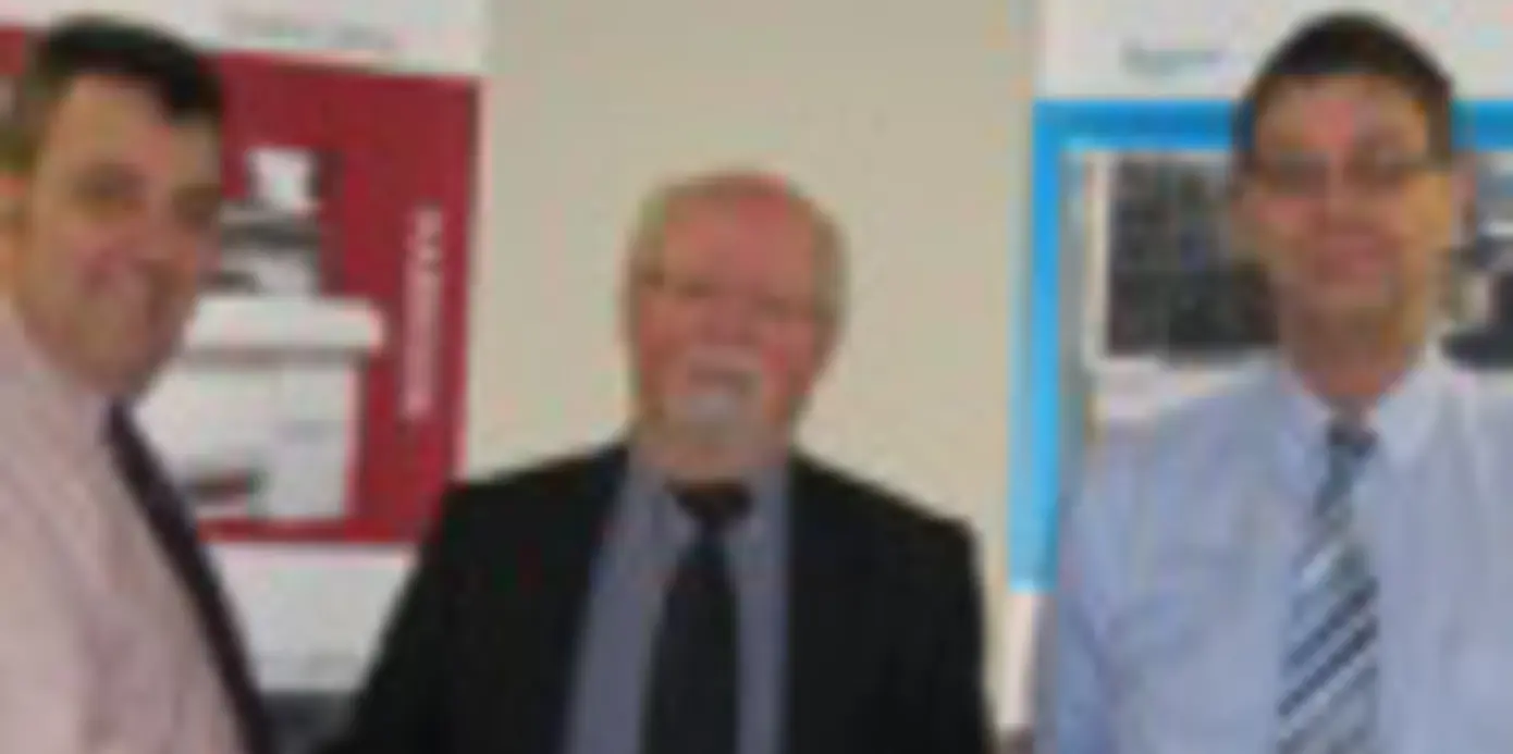 Neils Piper of Herstad and Piper with 600 UK's Howard Bamforth and Mike Berry Neils Piper of Herstad and Piper with 600 UK's Howard Bamforth and Mike Berry