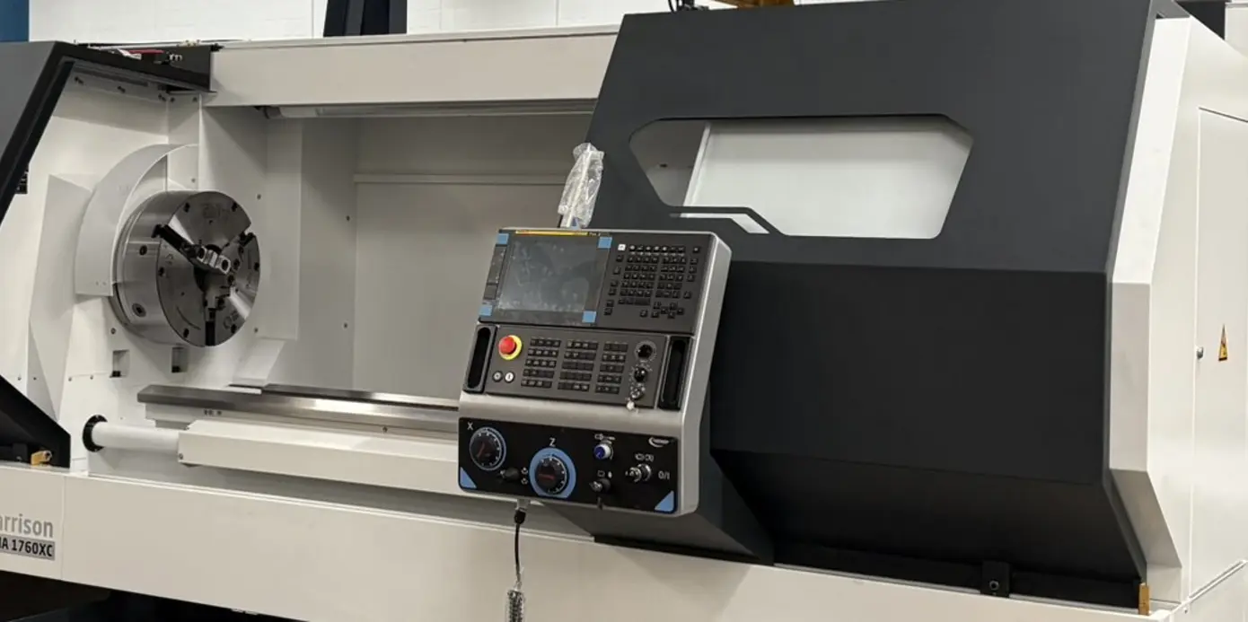 Harrison Alpha 1760XC: External View Harrison Alpha 1760XC: External View