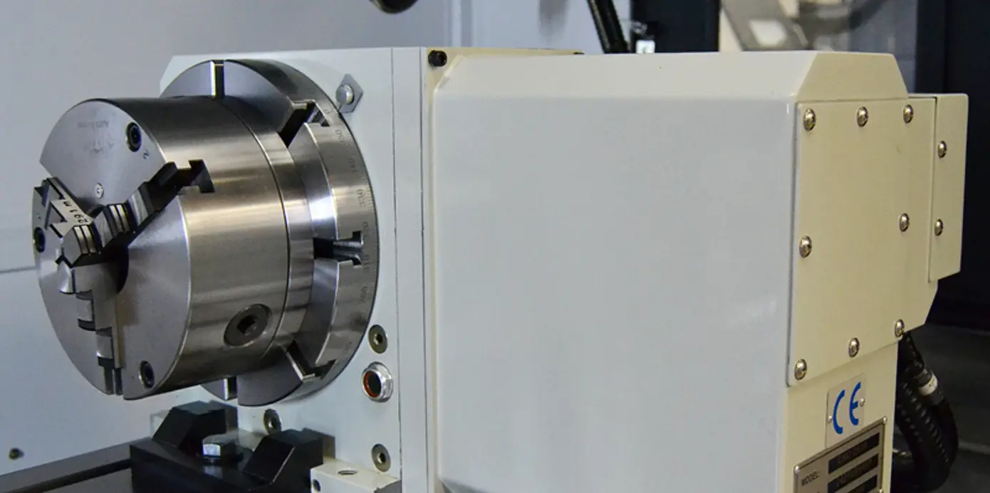 Storm VMC 4-Axis with tailstock options Storm VMC 4-Axis with tailstock options